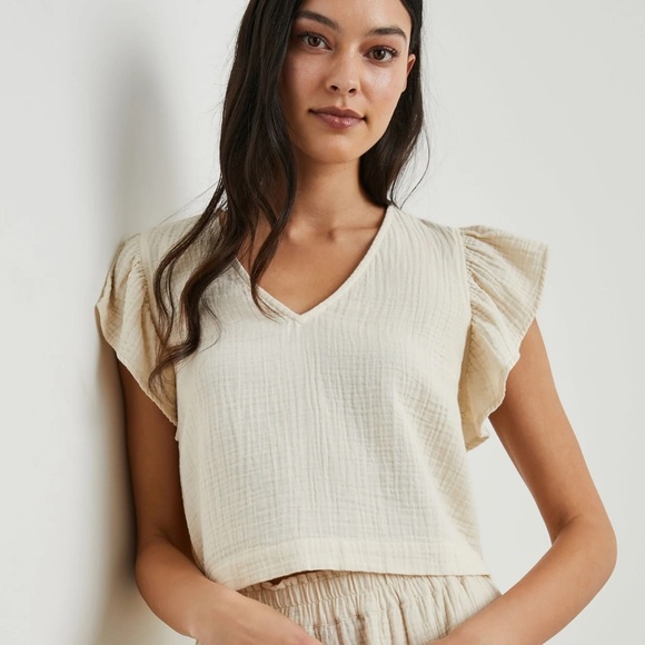 Rails Tops - Rails Miley Linen V-Neck Top in Flax Beige